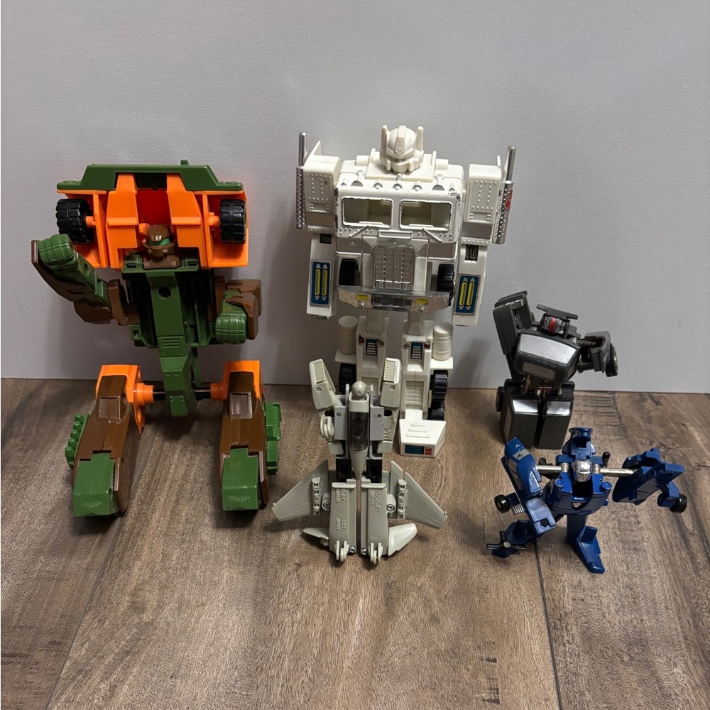 Vintage 1980s Bandai Transformers and GoBots